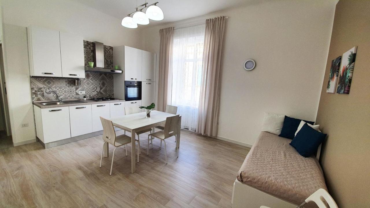 Plinio Home Castellammare di Stabia Bagian luar foto