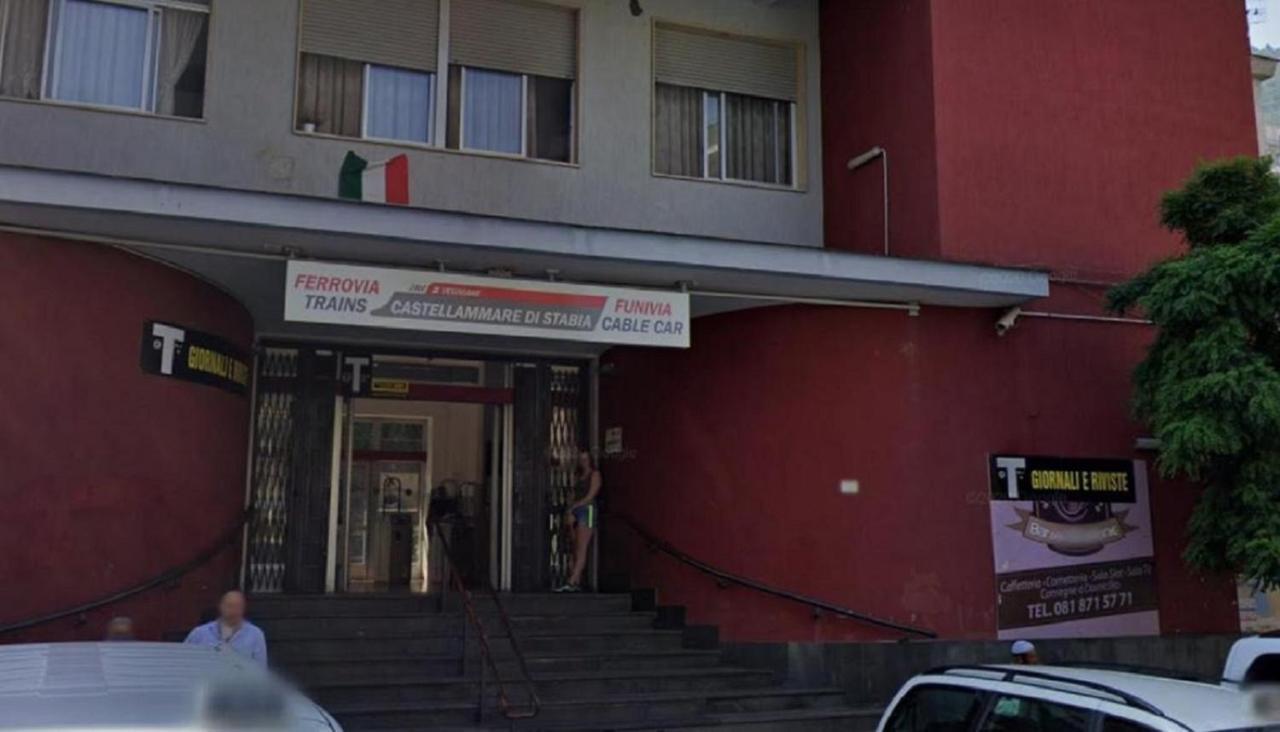 Plinio Home Castellammare di Stabia Bagian luar foto