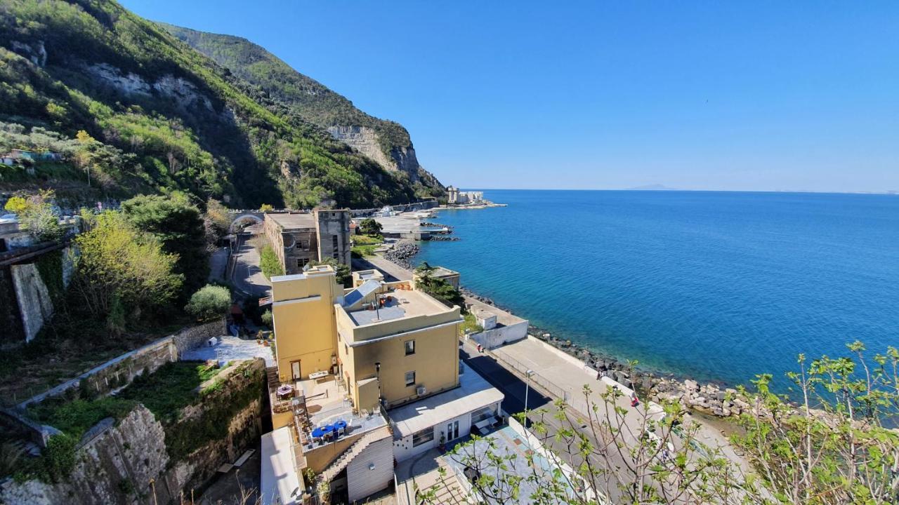Plinio Home Castellammare di Stabia Bagian luar foto