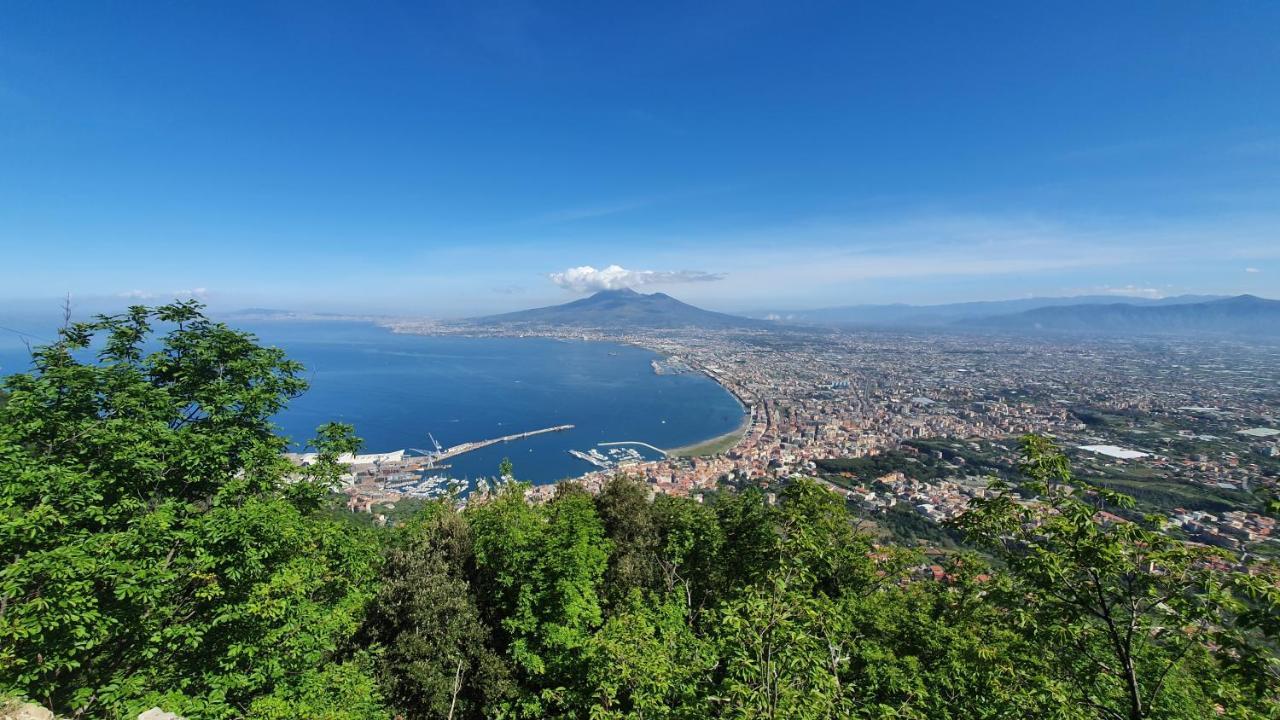 Plinio Home Castellammare di Stabia Bagian luar foto
